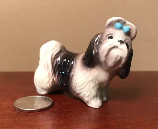 Hagen-Renaker Miniature #2076 SHIH TZU "MANDY" - Ceramic Dog Figurine