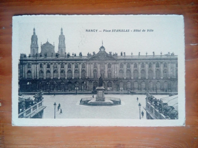 Cpa 54 NANCY place STANISLAS hôtel de ville