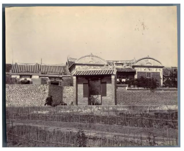 China, Guangzhou, Shamian Island, Temple in Shamian Island Vintage citrate print