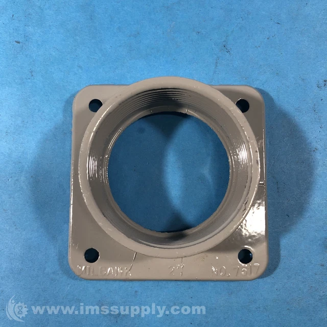 Milbank 7517 Color Gray Socket Hub FNIP