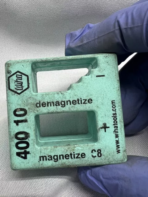 Wiha Magnetizer/Demagnetizer 400 10