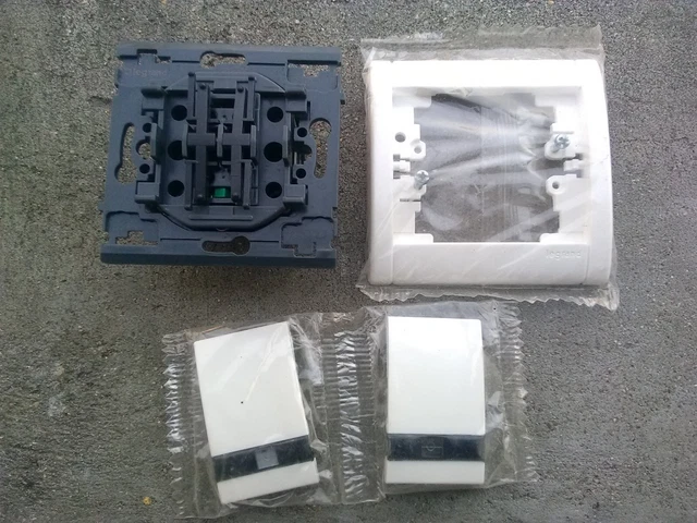 Récepteur Volet Roulant Legrand CAD Sagane - Réf 841 16, Occasion Fonctionnel