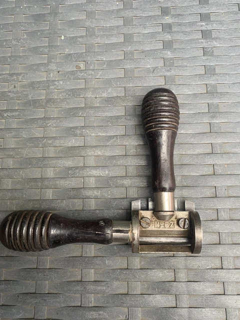 Antique Stanley USA No. 67 Universal Spokeshave early model vintage tools read-
