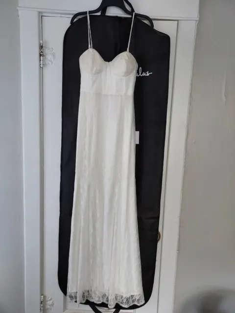 Lulus Wedding Dress White Lace Size Medium White Gown