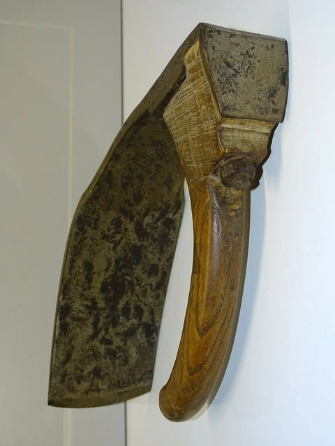 N°4) OUTIL ANCIEN, CISEAUX MOUCHETTE EN FER , MENAGER