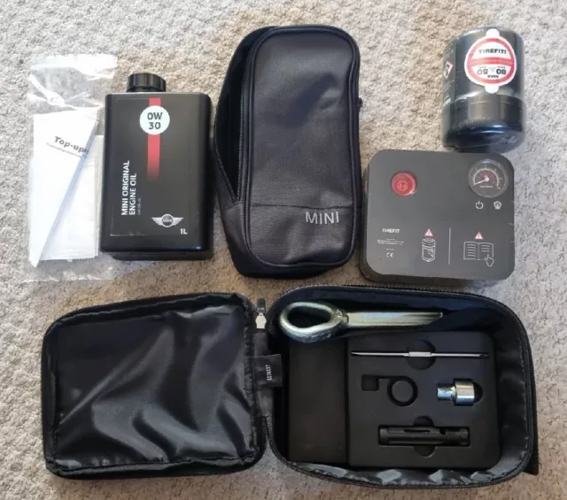 Kit gonfiaggio pneumatici BMW Mini + olio nuovo di zecca.  Borse con stivali. John Cooper Works.