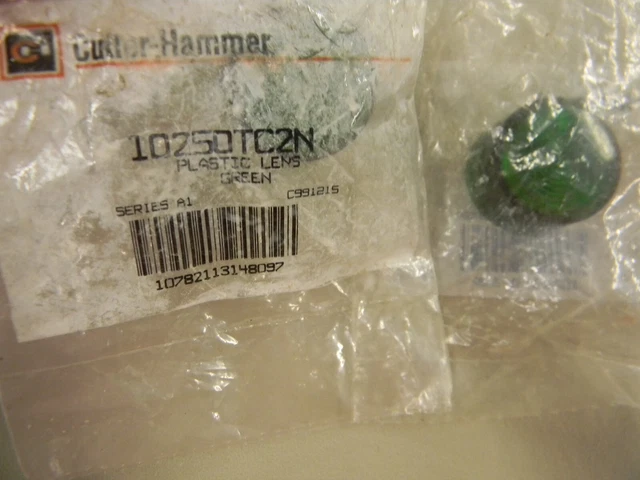 New Lot of 2 10250TC2N Cutler-Hammer Green Plastic Lens  P4