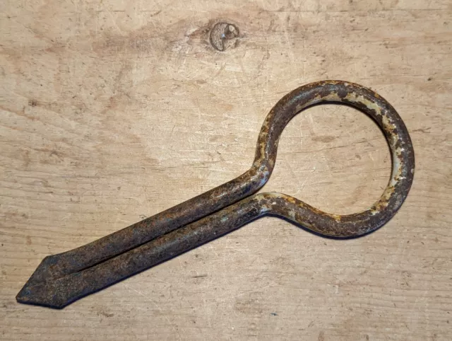 Vintage Iron Tethering Ring~Beam Hook~On Fixed Pin~