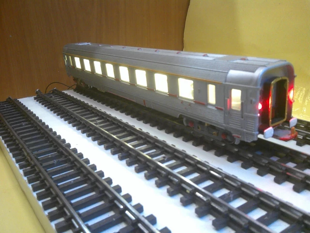 TRAIN ELECTRIQUE - wagons voyageurs jouef  - HO 1/87- N° 51