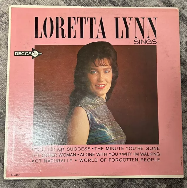 Loretta Lynn Sings Debut LP