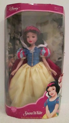 Snow White Disney Princess 14" Porcelain Doll ~ Brass Key 2003 Keepsake Doll NIB