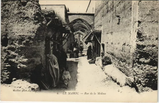 CPA AK Rue de la Médina MAROC (22995)