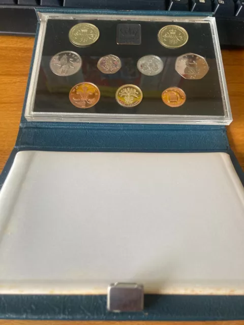 1989 - Royal Mint UK Proof Coin Set in Blue Case inc 2 x Bill of Rights £2