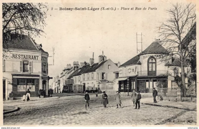 S5718 cpa 92 Boissy Saint Léger - Place et Rue de Paris