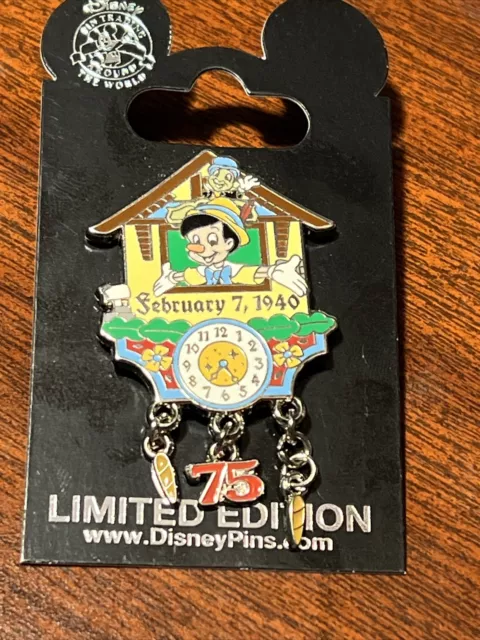 Pinocchio 75th anniversary pin CE CM PP108071 LE 500 Jiminy Cricket cuckoo clock