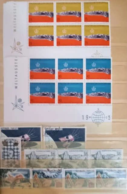 ca. 870 Briefmarken  aus Nachlass in Album BRD, RF, Rumänien, Belgien  u.v.m.