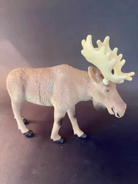plastic toy moose 7 1/2 Wide 7 In Tall Quality Made Maker Unknown