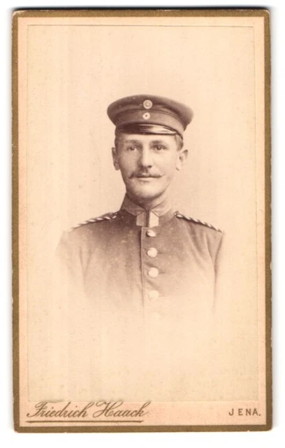 Fotografie Friedrich Haack, Jena, a.d. Promenade, Portrait Soldat als Einjährig
