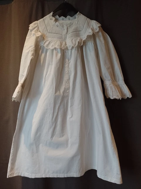 Blouse scintillante à manches longues et col rond | Régulier