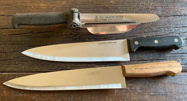 3 gute Messer: 1 Justinus Kochmesser, 1 Isoflex Kochmesser, 1 "Magisches" Messer