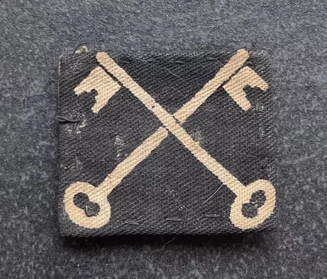 Original WW2 2nd Infantry Division Printed Cloth Formation Sign Badge