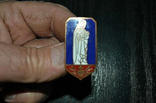 Broche Ancienne Vierge Marie épingle - Bijou Vintage Occasion