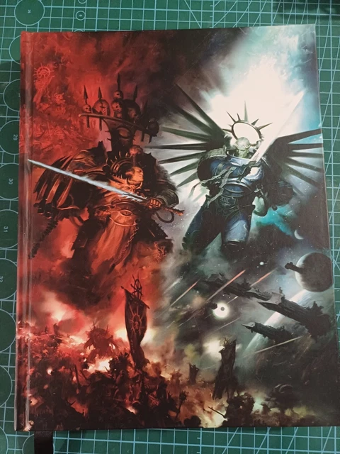 WARHAMMER 40 000 Livre de règles V6 2012 VF petit format
