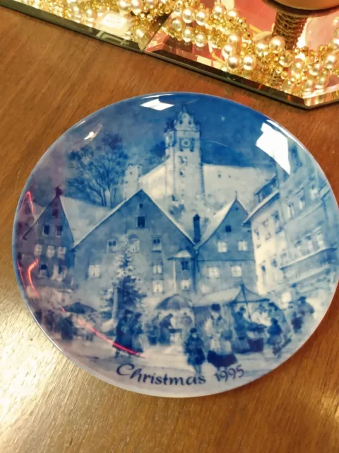 Berlin Design Blue China 1995 Christmas Eve in Fiissen COLLECTOR'S PLATE