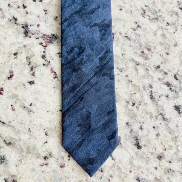 Hugo Boss Blue Camouflage Print Skinny Silk Tie