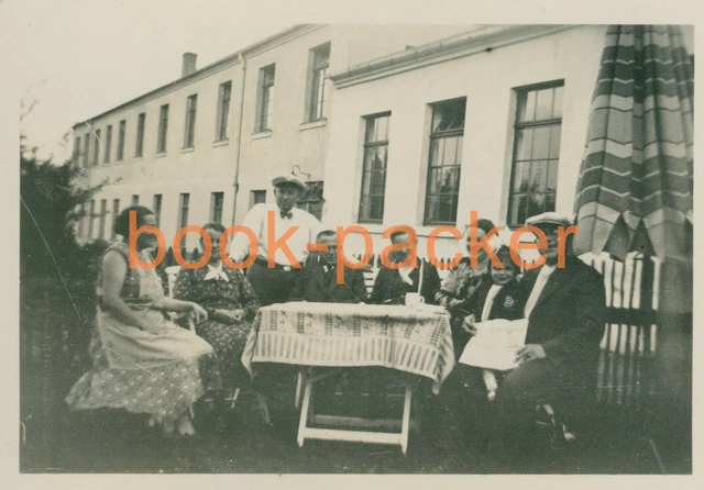 ALTES FOTO/VINTAGE PHOTO "In unserem Garten" [GLAUCHAU] 1932 EUR 2,99