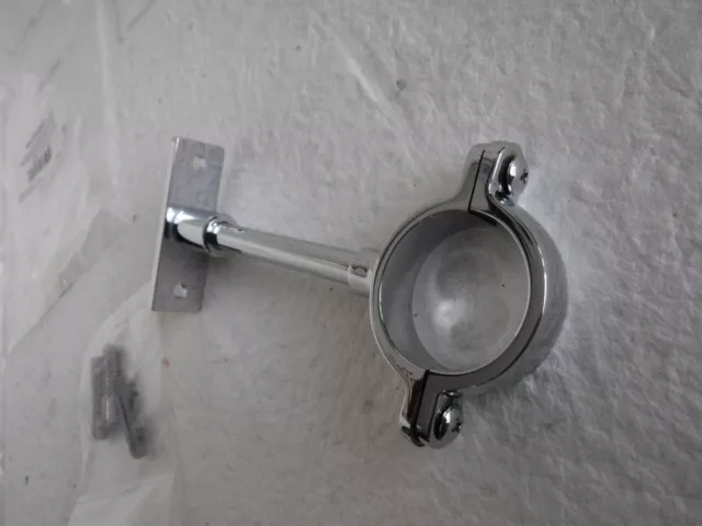 Jones Stephens 1-1/2" x 5" Flush Valve Pipe Support, Polished Chrome # F39800