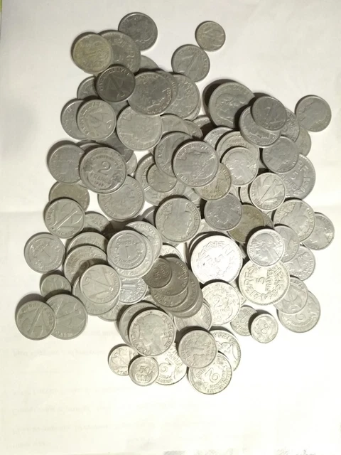 Lot 215 Gr Pieces Alu 50 Cts, 1Franc ,2 Francs ,5 Francs (33) 2