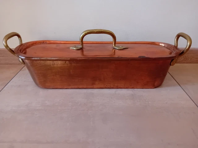 Grande poissonnière en cuivre, Saumonière vintage étamée