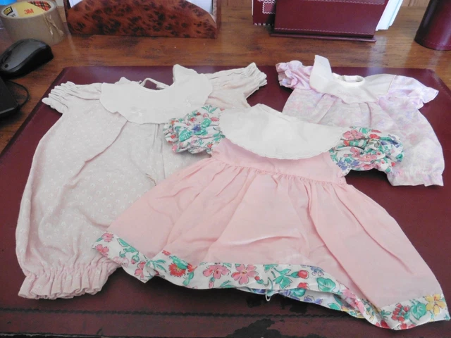 lot de Vêtements pour poupées et baigneurs : 3 robes pour poupée Corolle