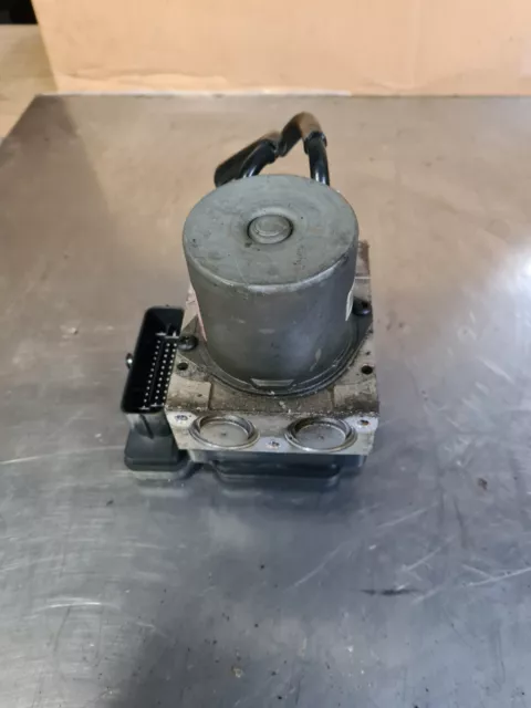 Hyundai IX20 1.4 Aktiv ABS Pumpe Modul Steuergerät 1K589-20500
