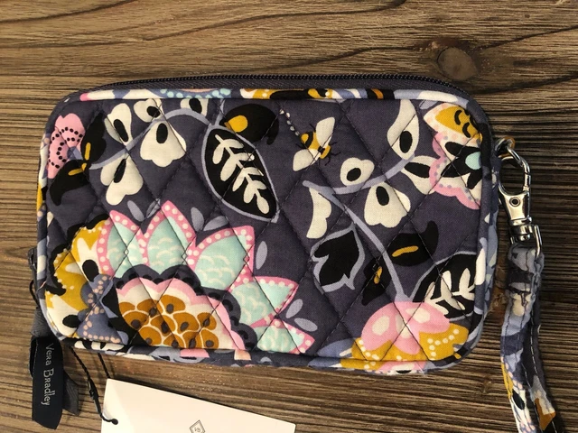 NWT VERA BRADLEY NEW $39 Charmont Meadows Tech Case Wristlet NWT VERA BRADLEY NEW $39 Charmont Meadows Tech Case Wristlet