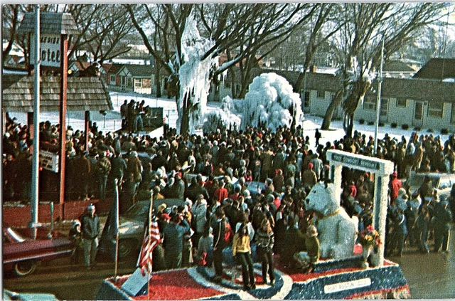 Postcard TOURIST ATTRACTION SCENE Port Austin Michigan MI AI0261