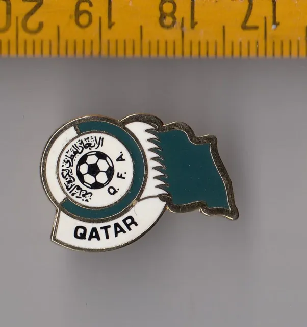 QFA Qatar Football Federation Association pin badge logo