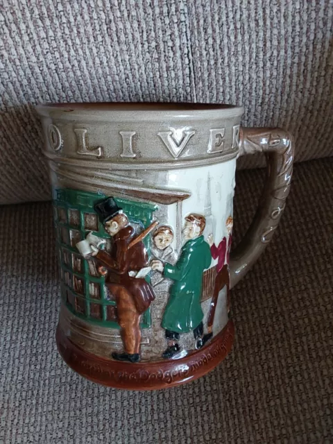 Royal Doulton Relief Oliver Twist Tankard Haaransatz Risse