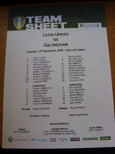 19/09/2009 Colour Teamsheet: Leeds United v Gillingham  (Faint Crease). No obvio