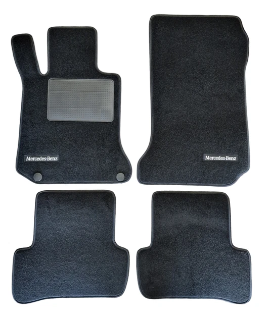 Jeu De 4 Tapis Auto Mercedes Classe C W204 (2007-2014) - Noir, Antidérapant, PlanetCarpets