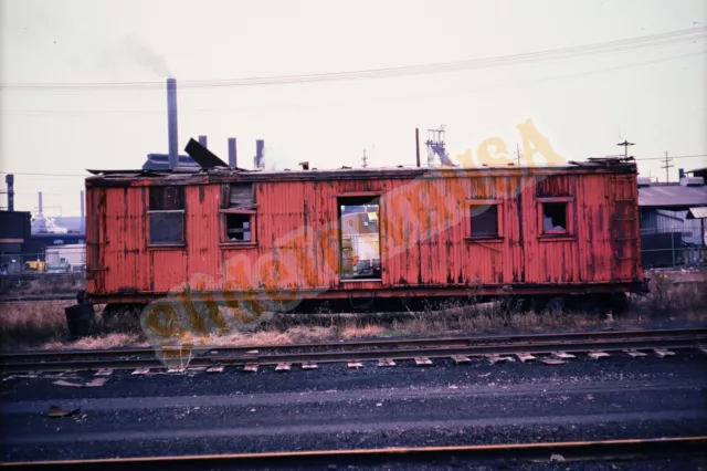 Vtg Train Slide Unmarked Wooden Boxcar X6T037