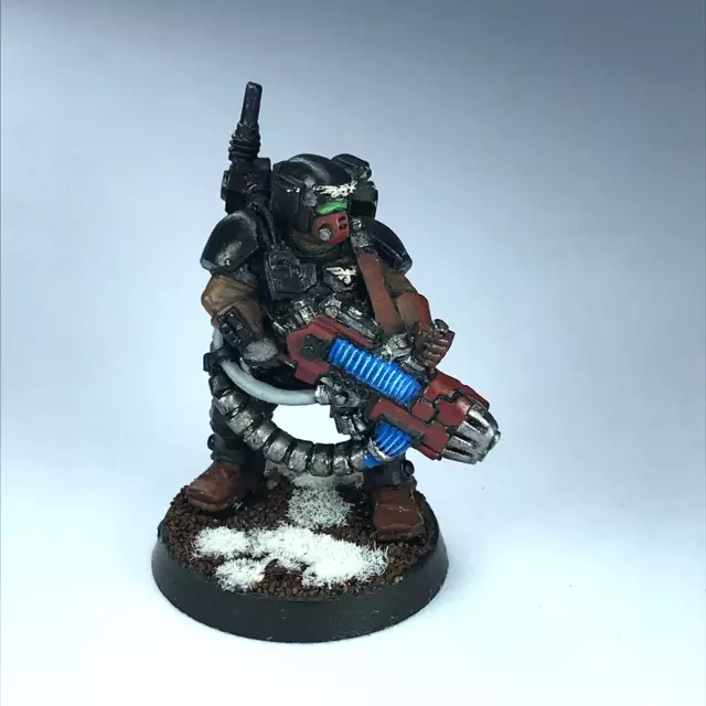 Tema de cazador de brujas Kasrkin con pistola de plasma Stormtrooper - Warhammer 40K X6339