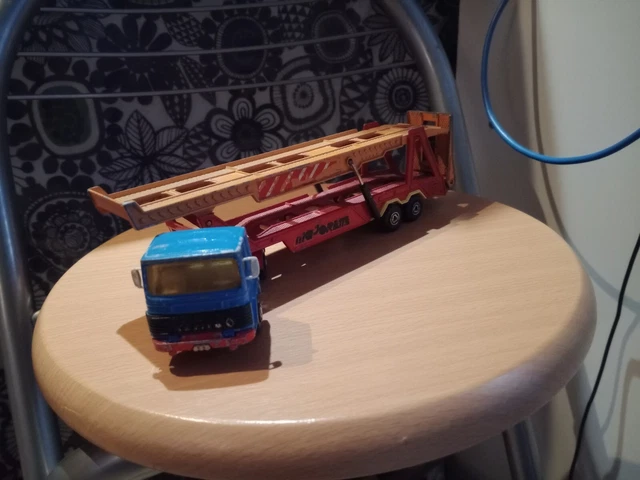 VOITURE CAMION MINIATURE Saviem Sernam + Remorque Majorette France Tbe EUR 9,99 - FR