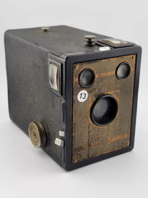 Kodak Brownie Target  Six-20  Box Camera  Vintage Collectible Antique. As-is.