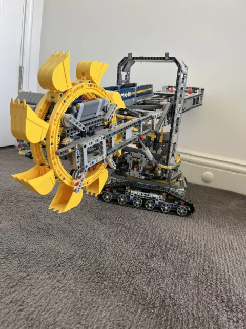 LEGO Technic BUCKET WHEEL EXCAVATOR - 42055