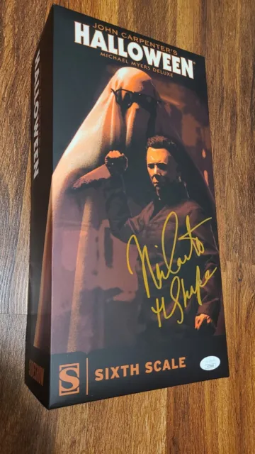 Nick Castle Sideshow Collectibles Halloween Michael Myers 1/6 Deluxe Figure JSA