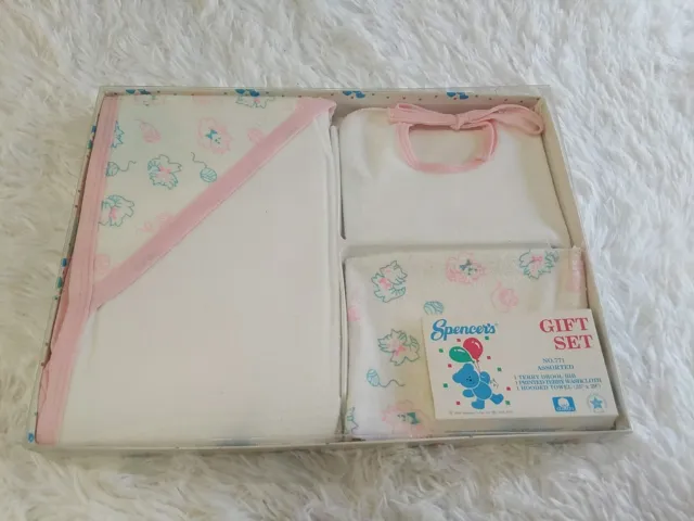 Vintage Spencer's BABY GIFT SET Terry Cloth Towel Bibs Washcloth Pink 1991