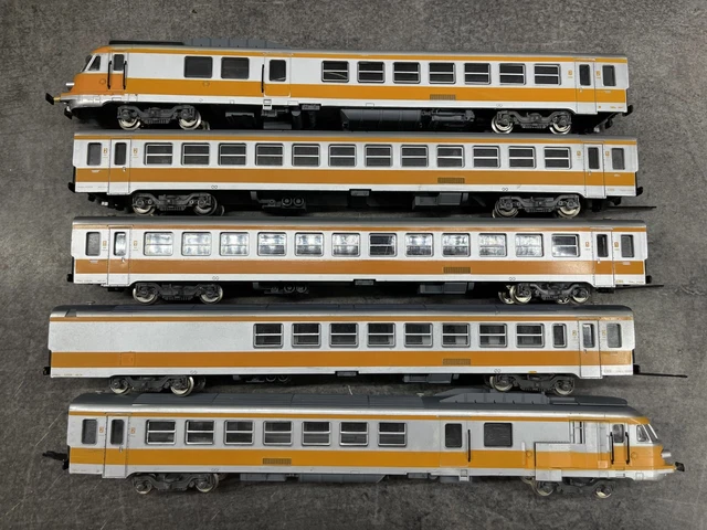 Boîte Vide De Voiture D'extrémité Turbotrain RTG Jouef - Référence BA554, échelle HO, Occasion