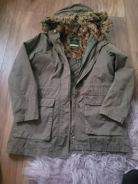 Cappotto Parka Verde Zara Khaki Foderato In Pelliccia Sintetica Con Cappuccio In Pelliccia Rimovibile. Bambini Età 1